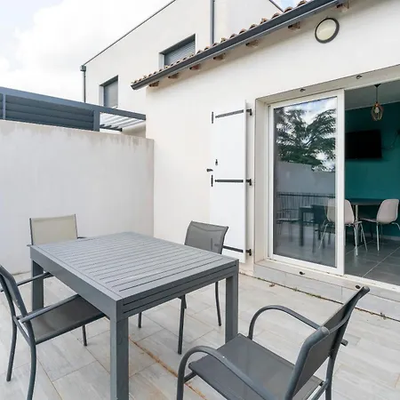Maison De Avec Terrasse Hébergement de vacances *